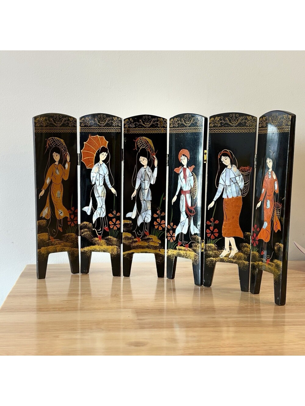 Lacquer Vietnamese Mother Of Pearl Eggshell Inlay Folding Table Screen 6 Panel